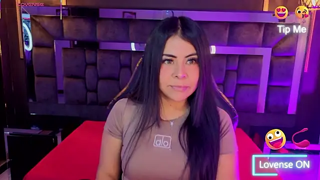 Snapshot of Aniajoness_ chatting on February 12, 2026, 3:28 am Aniajoness online show from February 12, 2026, 3:28 am