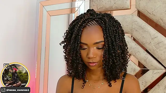 Tessa Owenss online show from October 27, 2025, 10:33 pm