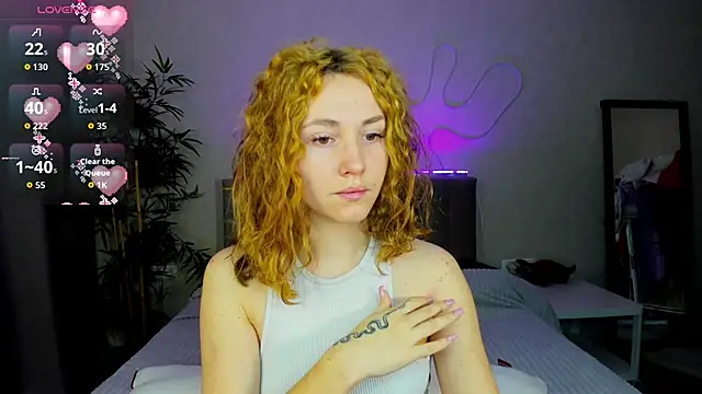 Luna G0ld online show from November 22, 2025, 12:10 am