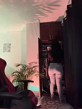 carol cruz133 online show from April 16, 2026, 11:29 pm