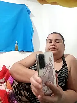 yaneth  online show from October 10, 2025, 11:22 am