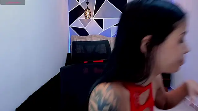 Snapshot of valeria-duarte chatting on December 2, 2025, 8:54 pm valeria-duarte online show from December 2, 2025, 8:54 pm