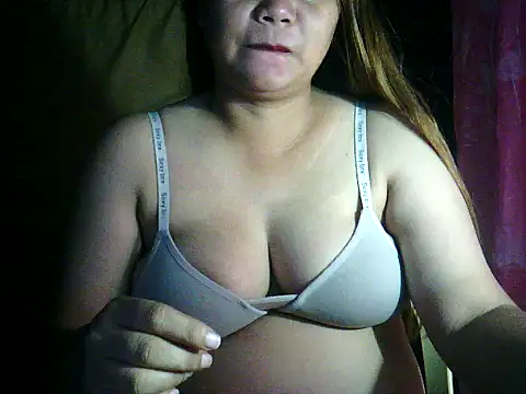 yuana25 online show from February 26, 2026, 9:09 am