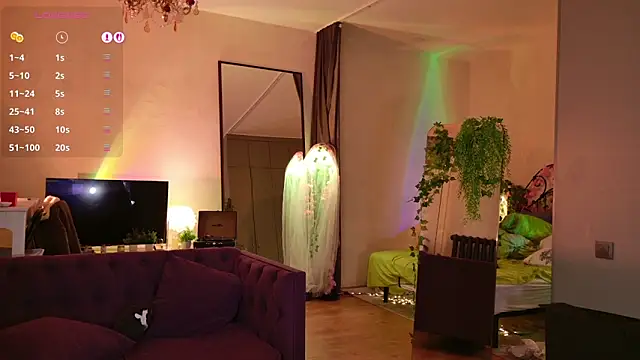 Morvelyn online show from April 21, 2026, 6:25 pm