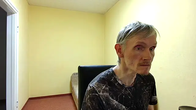k74robert online show from April 18, 2026, 5:37 pm