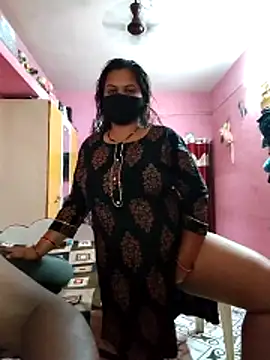 biggbobbsgirl online show from April 17, 2026, 2:25 am