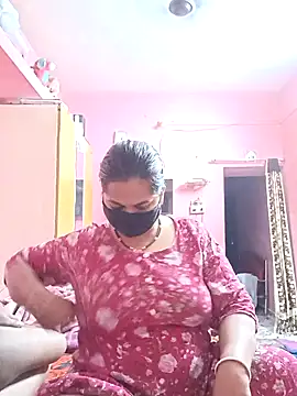 biggbobbsgirl online show from January 18, 2026, 6:33 pm