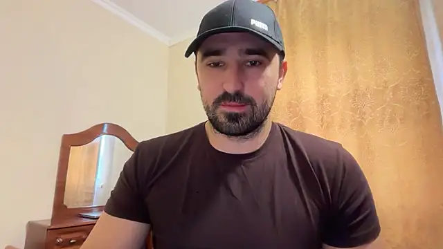 Hard to Obey online show from November 30, 2025, 12:28 pm