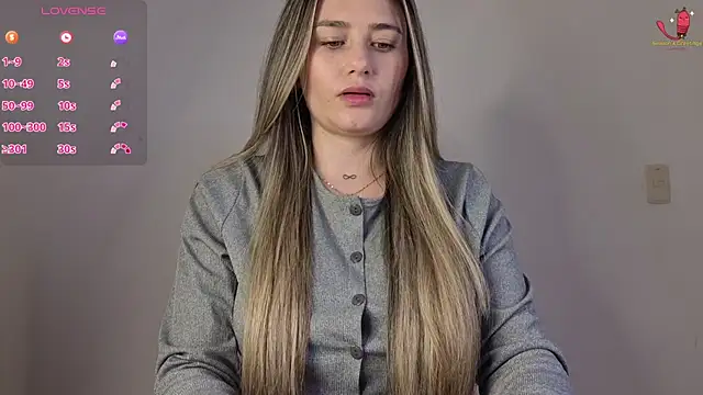 Veronika  Winslow  online show from November 22, 2025, 6:01 am