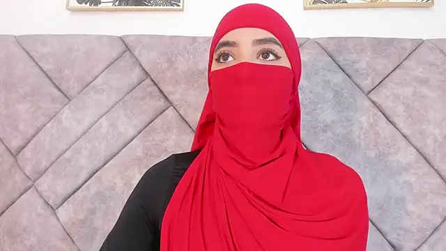 nayiraa  online show from March 20, 2026, 6:53 pm