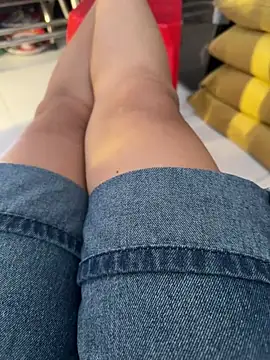 sharon-Hanna online show from April 3, 2026, 1:23 am