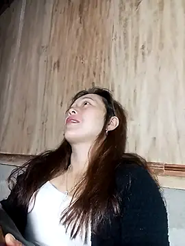 Snapshot of Bianly chatting on February 3, 2026, 3:37 am Bianly online show from February 3, 2026, 3:37 am