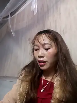 Bianly online show from November 3, 2025, 10:46 pm