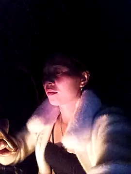 Bianly online show from December 16, 2025, 1:26 pm