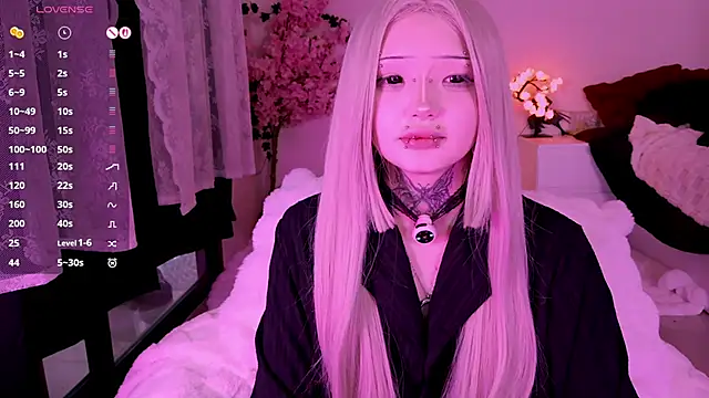 Snapshot of Lein_Bone chatting on February 25, 2026, 12:11 am Lein Bone online show from February 25, 2026, 12:11 am