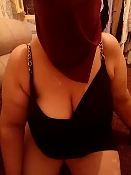 mayakhalyfaa online show from September 21, 2025, 11:10 pm