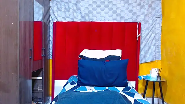 Candycrush2555 online show from March 21, 2026, 3:30 am