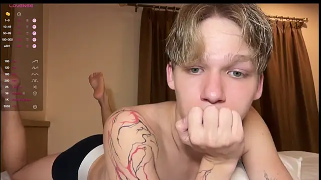 walter cute online show from April 5, 2026, 6:03 pm