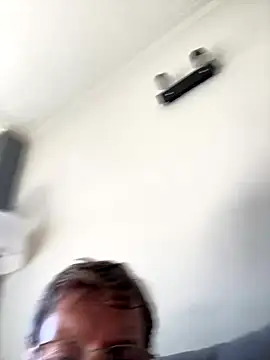 Jonny Agatha online show from September 30, 2025, 5:41 pm