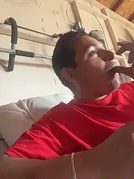 Snapshot of Shankortiz chatting on December 20, 2025, 9:17 pm Shankortiz online show from December 20, 2025, 9:17 pm