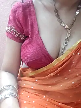 Hot-rima online show from May 8, 2026, 2:04 am
