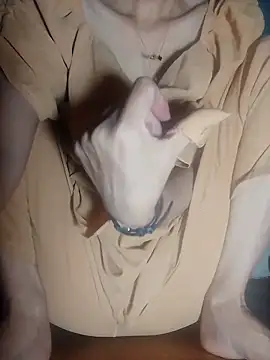 DauTay hot online show from October 16, 2025, 10:01 am