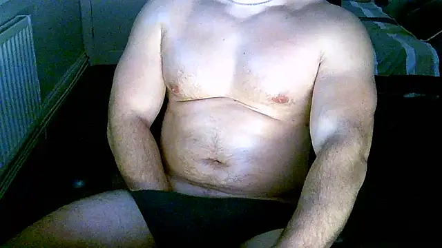 Serpent2463 online show from November 18, 2025, 11:48 pm