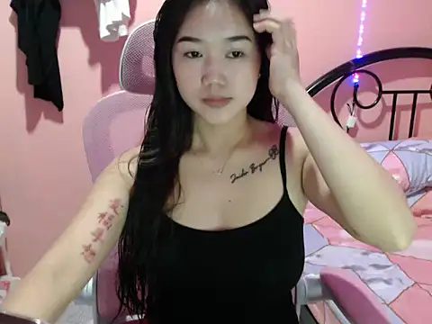 Wynxx online show from October 12, 2025, 5:42 am