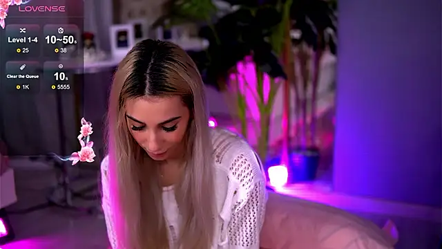 Snapshot of AwaLynch chatting on March 3, 2026, 4:30 am AwaLynch online show from March 3, 2026, 4:30 am