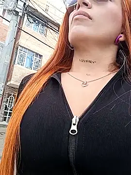 Alis xxx online show from September 15, 2025, 7:47 pm