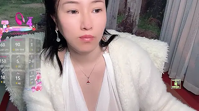 Snapshot of Liqinqin chatting on October 25, 2025, 7:47 pm Liqinqin online show from October 25, 2025, 7:47 pm