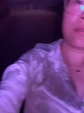 Snapshot of Liqinqin chatting on September 14, 2025, 10:26 am Liqinqin online show from September 14, 2025, 10:26 am