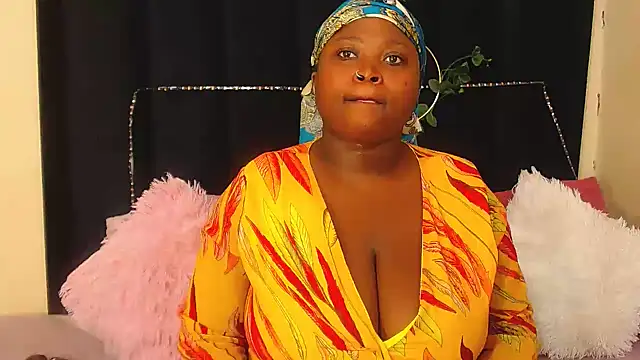 AmazingDarkDoll online show from November 9, 2025, 4:22 pm