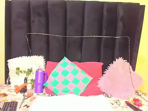 Snapshot of AmazingDarkDoll chatting on February 12, 2026, 8:30 pm AmazingDarkDoll online show from February 12, 2026, 8:30 pm