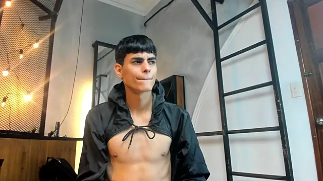 Dani mc1 online show from October 22, 2025, 11:31 am