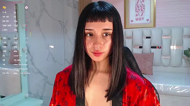 allyssa bellini s online show from October 11, 2025, 8:43 pm