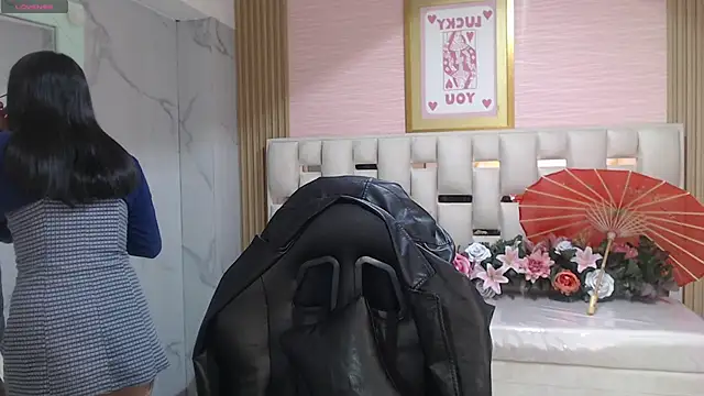 allyssa bellini s online show from December 22, 2025, 8:09 pm