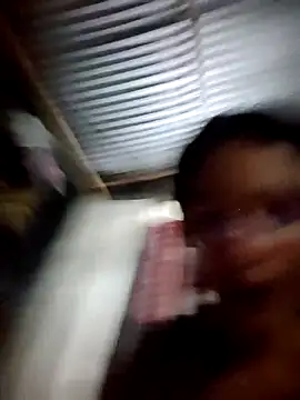 Lily-o online show from November 12, 2025, 1:10 am