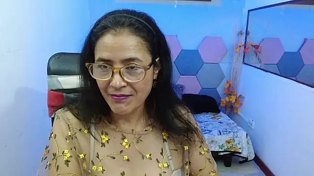 Snapshot of AmandaPeet chatting on September 11, 2025, 8:09 pm AmandaPeet online show from September 11, 2025, 8:09 pm