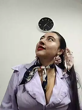 AMATISTA  16 online show from October 16, 2025, 12:24 pm