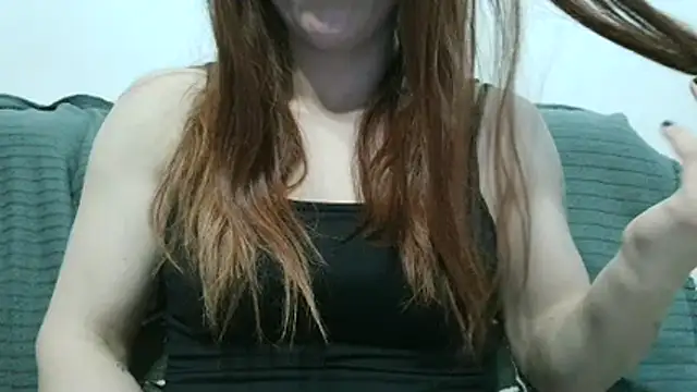 Clarahotgirl24 online show from May 9, 2026, 7:39 pm