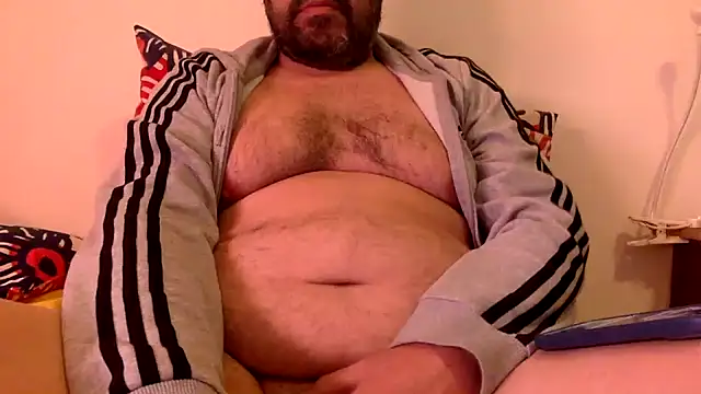 steve669 hot online show from October 26, 2025, 8:04 am