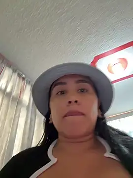 laure torres online show from May 13, 2026, 2:46 pm