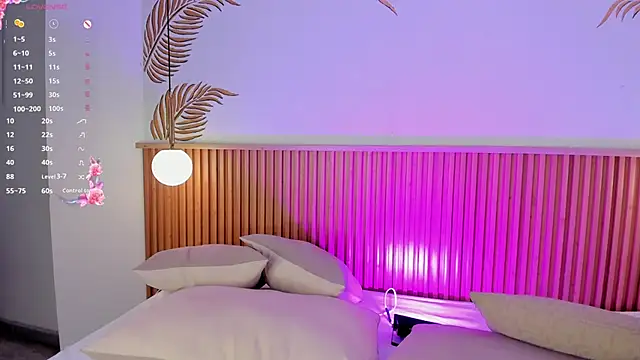 Valleriie  online show from March 16, 2026, 4:10 pm