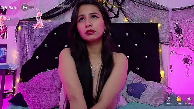 queen smiley online show from October 27, 2025, 4:57 am