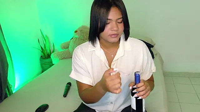 nudesketch1 online show from October 4, 2025, 6:31 pm