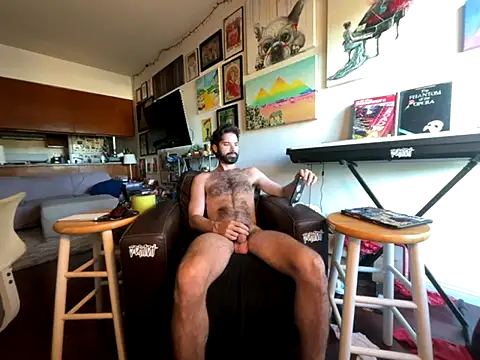 Snapshot of Pupscritch chatting on September 9, 2025, 12:43 am Pupscritch online show from September 9, 2025, 12:43 am