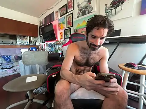 Pupscritch online show from February 24, 2026, 6:53 pm