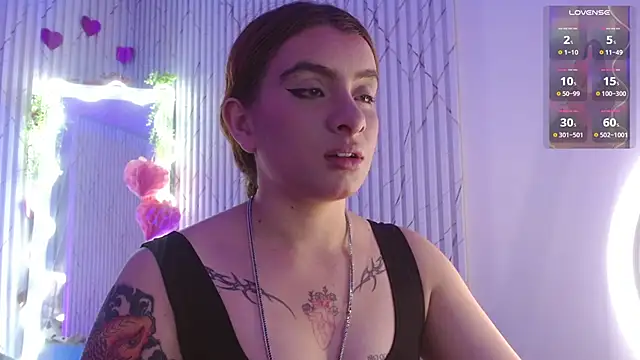 Snapshot of Naomy_tay1 chatting on February 25, 2026, 3:07 am Naomy tay1 online show from February 25, 2026, 3:07 am