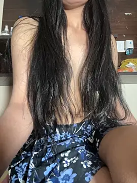 Snapshot of modelnishu chatting on February 22, 2026, 6:53 pm modelnishu online show from February 22, 2026, 6:53 pm